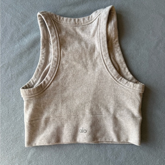 ALO Yoga Tank Top - Picture 3 of 3
